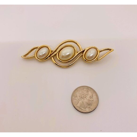 Vintage Signed Monet Lot of 9 Necklace Bracelet Brooch Gold tone and Silver Tone - Picture 11 of 16